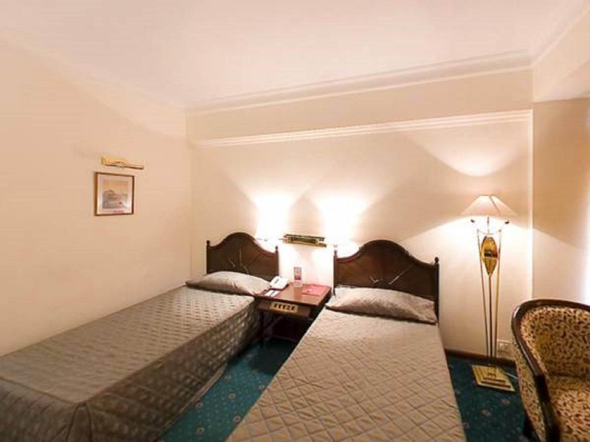 Hotel Mountview Чандігарх Екстер'єр фото